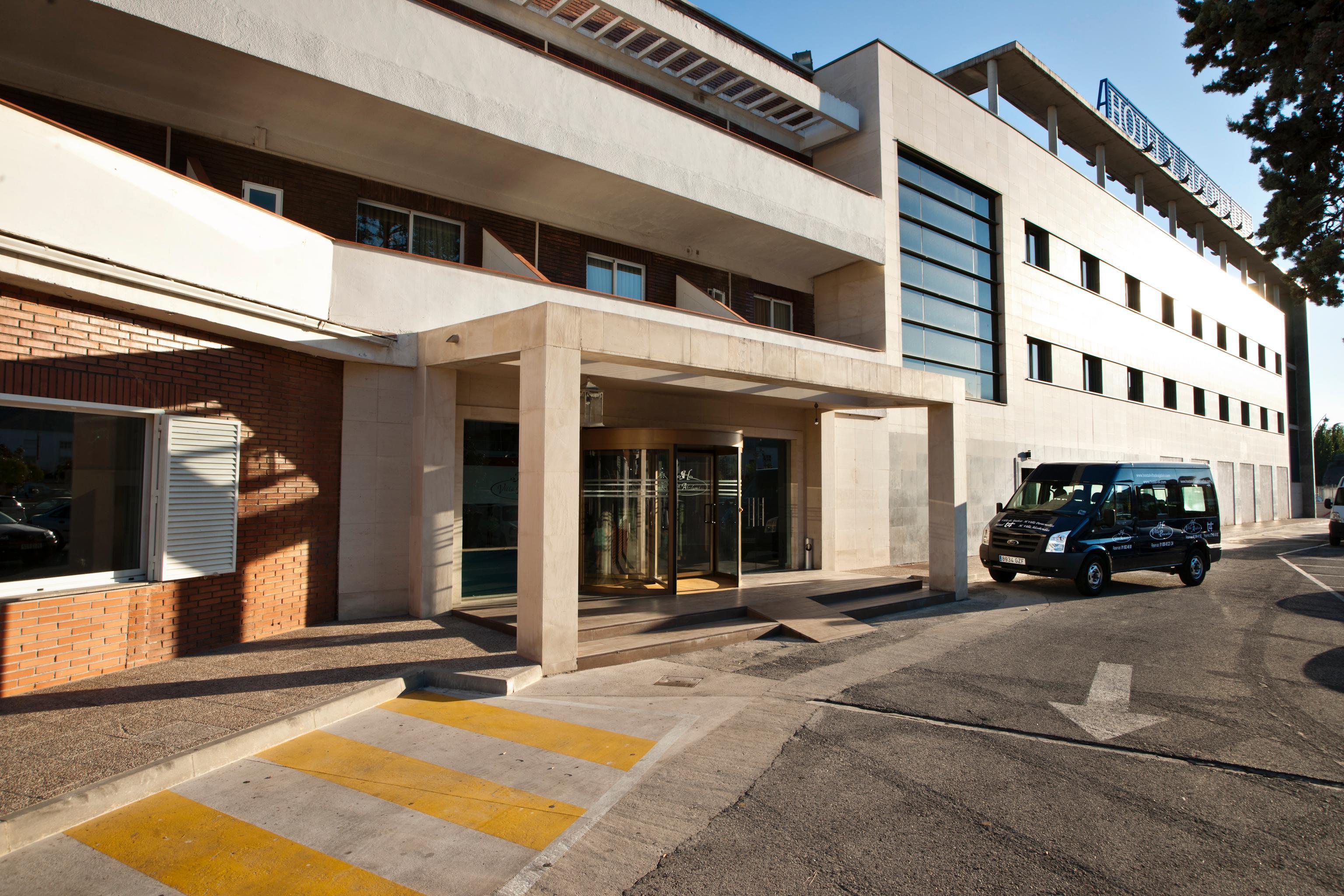 Uve Alcobendas Exterior foto
