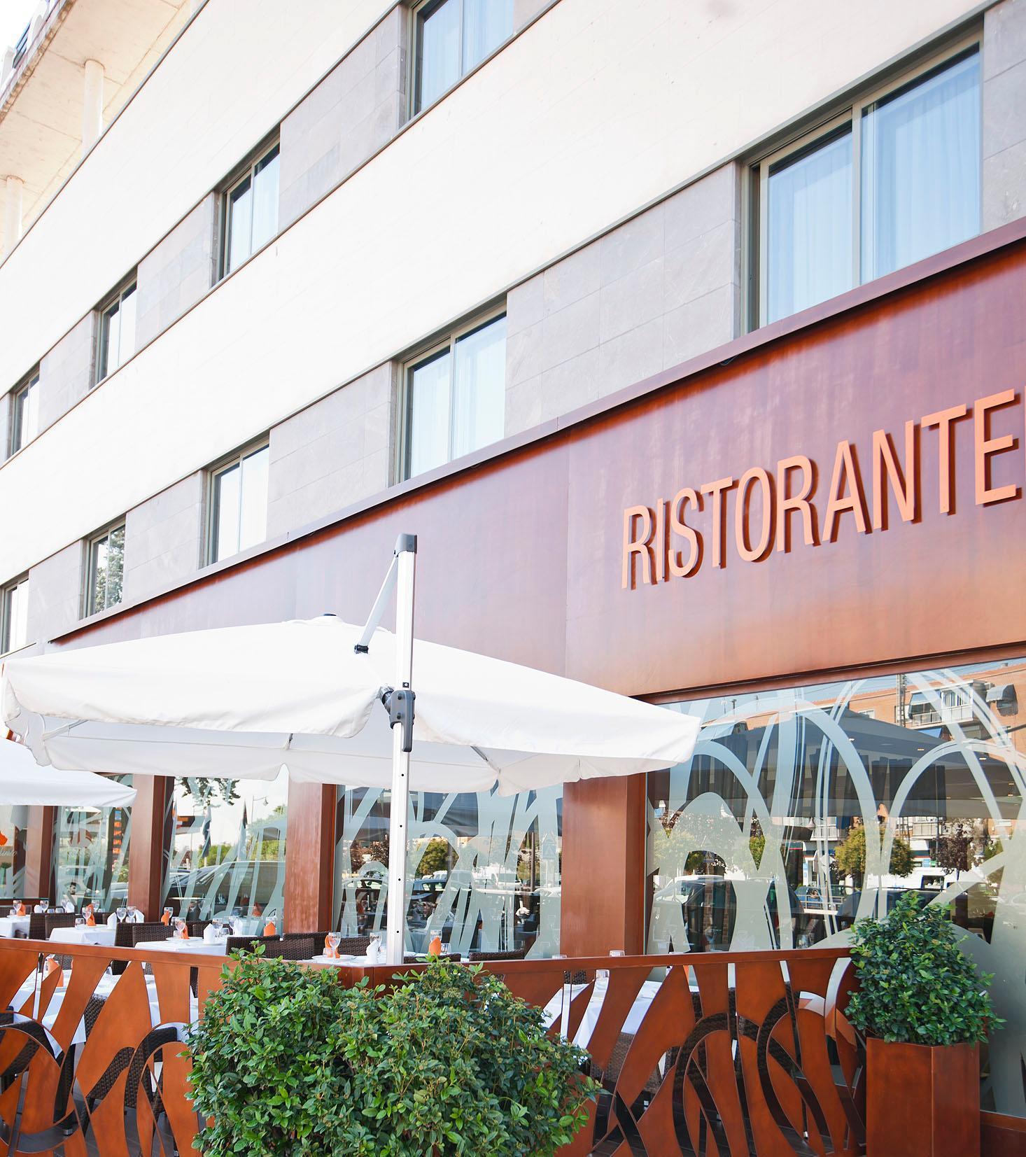 Uve Alcobendas Exterior foto